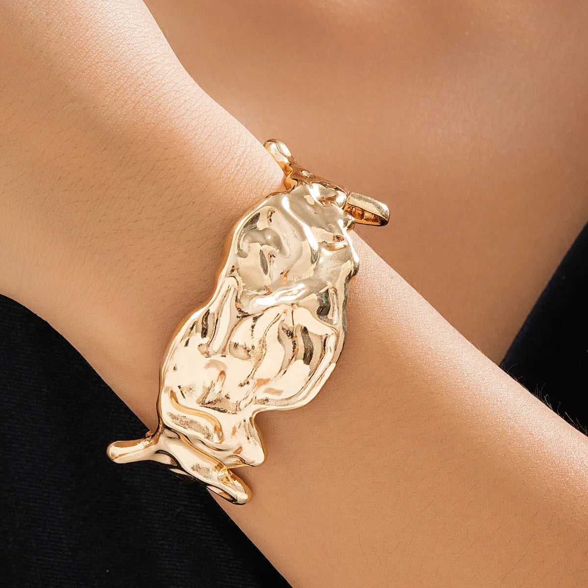 Bracelet manchette or